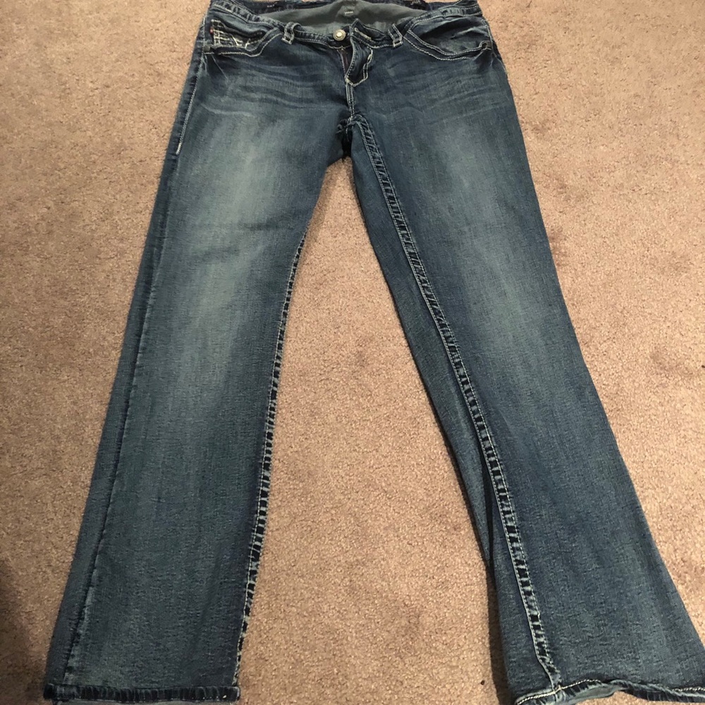 Vigoss women’s jeans. Size 14
